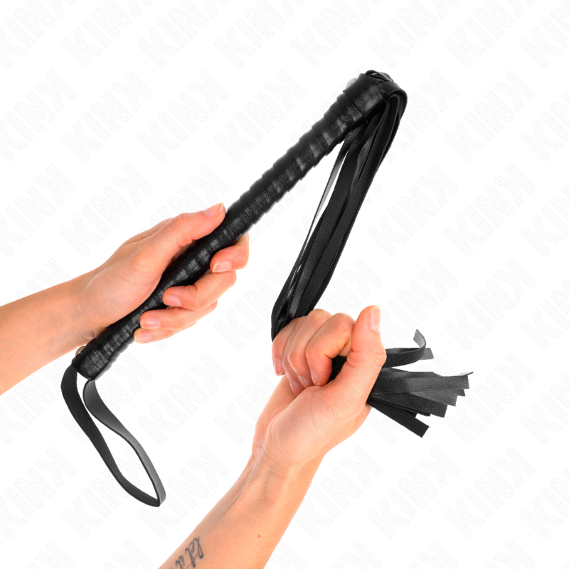 KINK - Piska med strukturerad svart handtag 48,5 cm